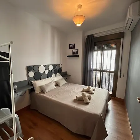 Con Encanto San Basilio アパート *